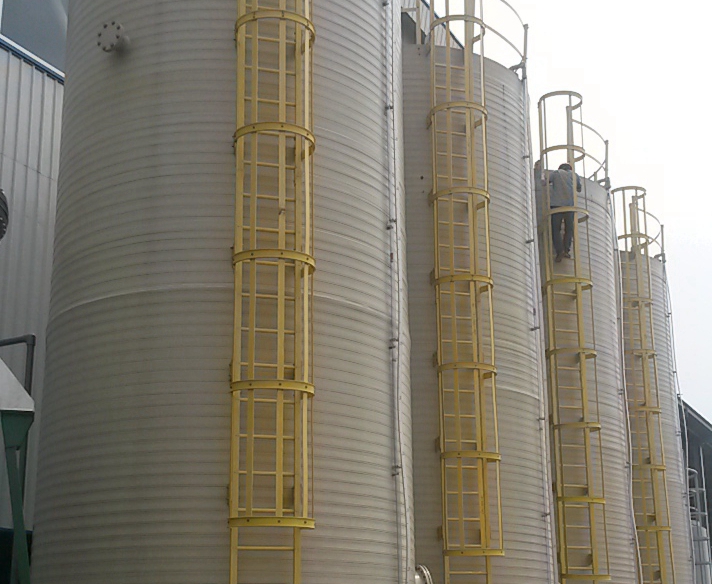 新安化工選用新安江PPH儲(chǔ)罐、磁力泵